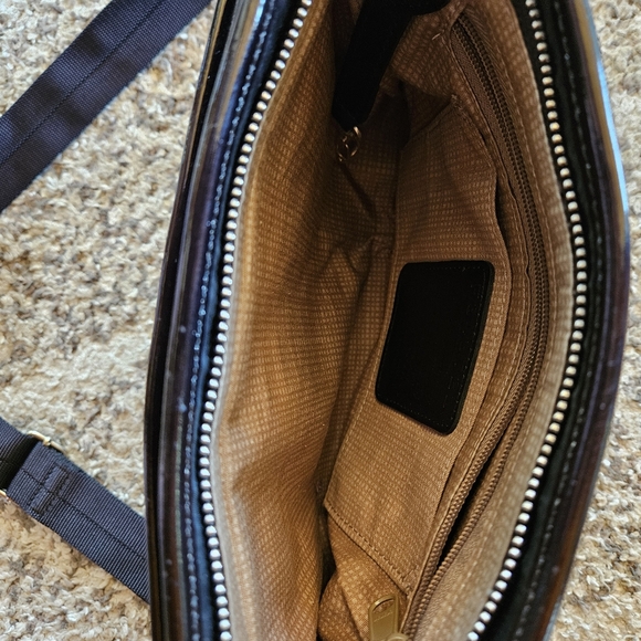 Brighton Black Crossbody, Front Wallet Organizer - Picture 4 of 7